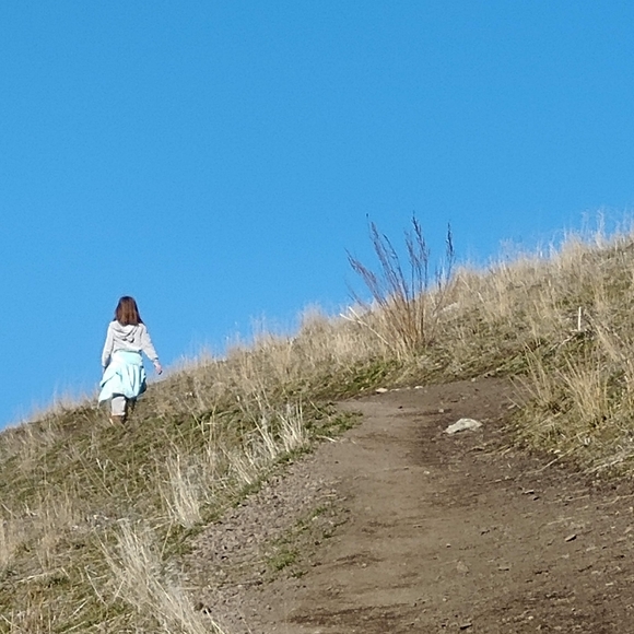 Meet your Posher, Glory✨Posh Ambassador - Picture 10 of 16